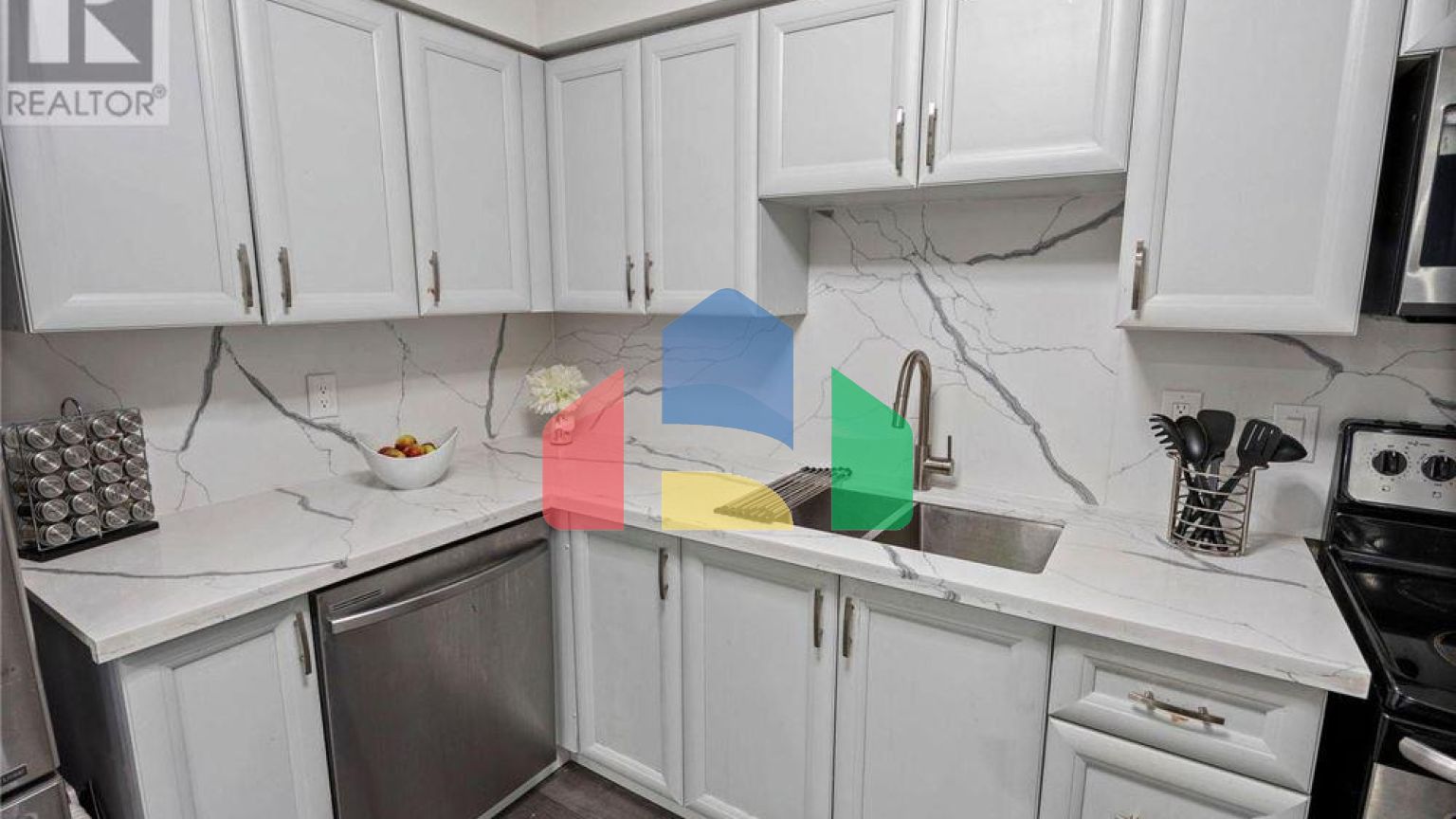 Residential - Condo/Apartment - Toronto, Canada - Canada