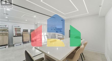 Commercial - Commercial/Retail - Toronto, Canada - Canada