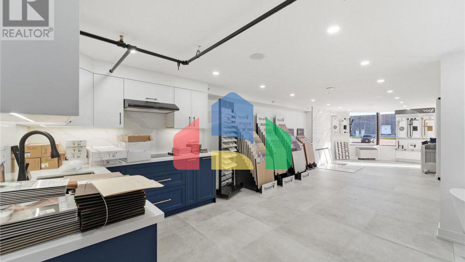 Commercial - Commercial/Retail - Toronto, Canada - Canada