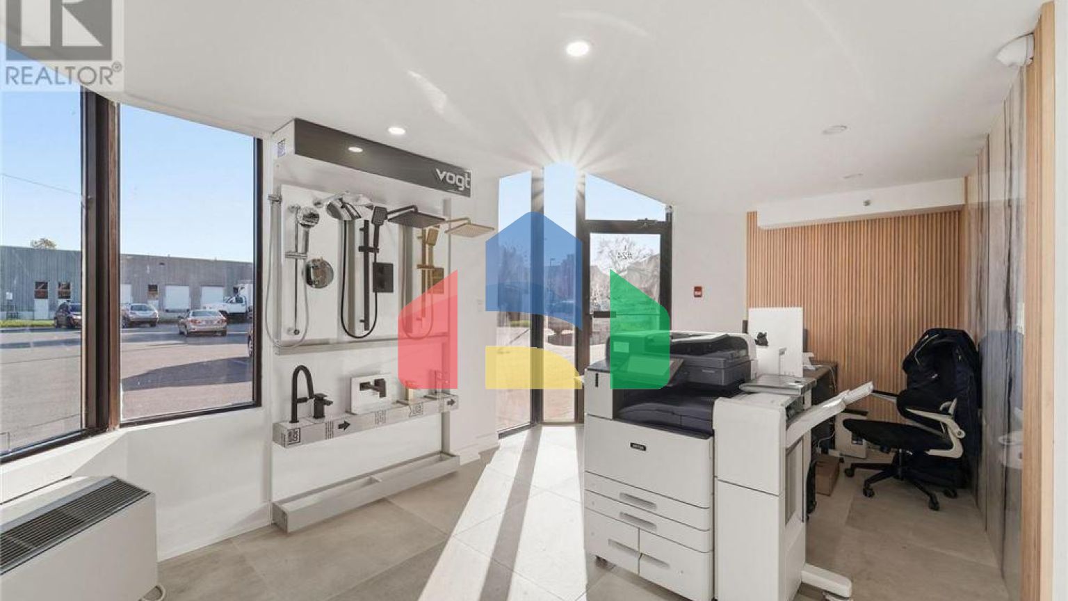 Commercial - Commercial/Retail - Toronto, Canada - Canada