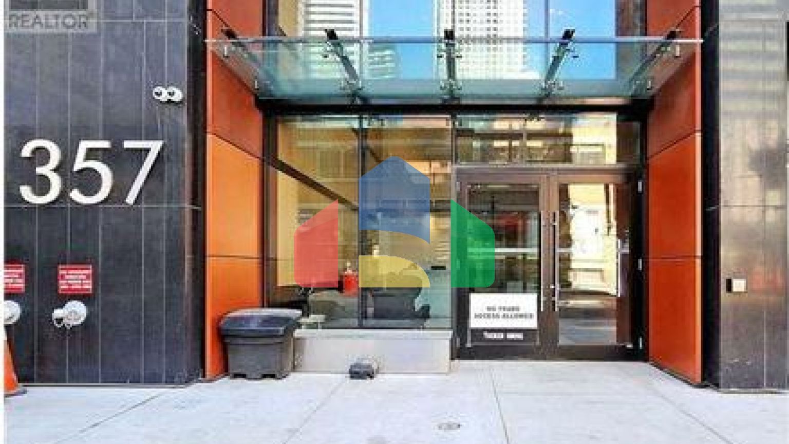 Residential - Condo/Apartment - Toronto, Canada - Canada