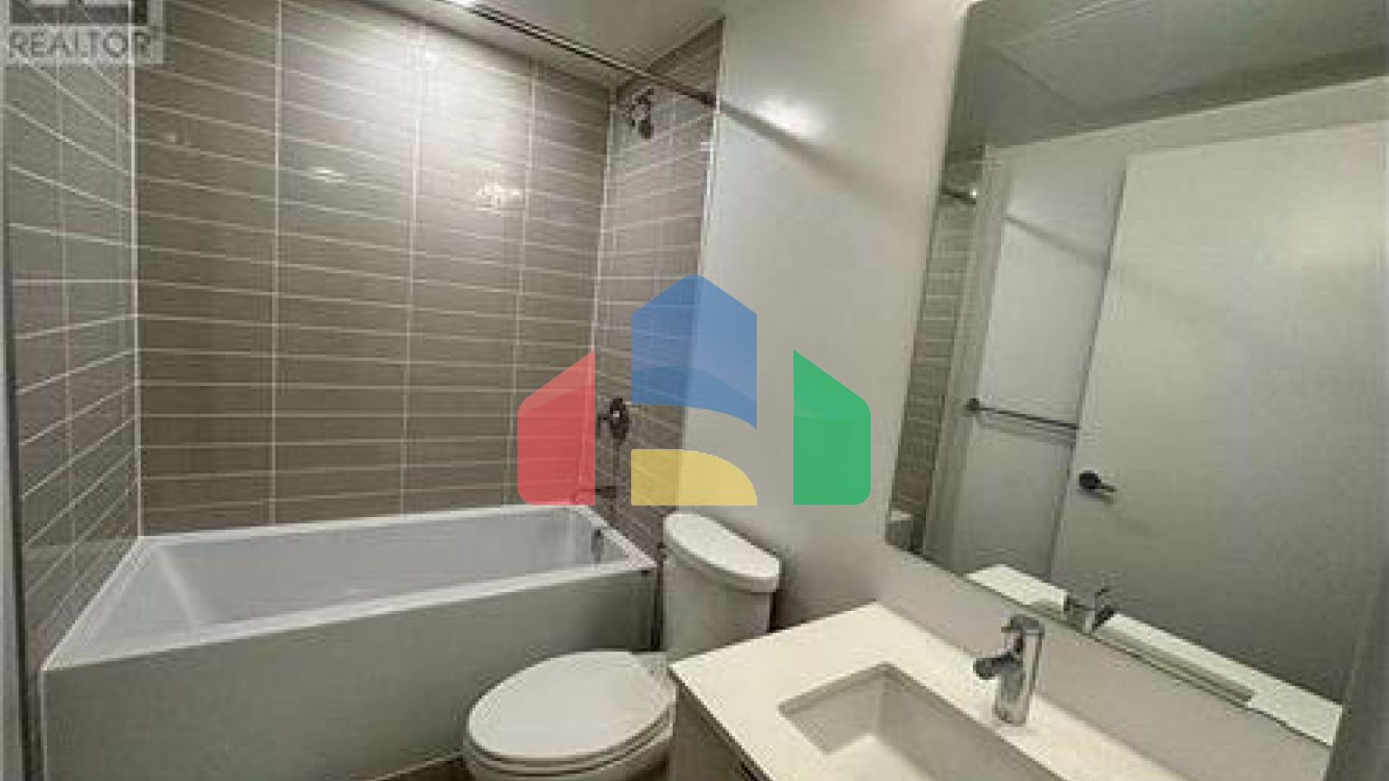 Residential - Condo/Apartment - Toronto, Canada - Canada