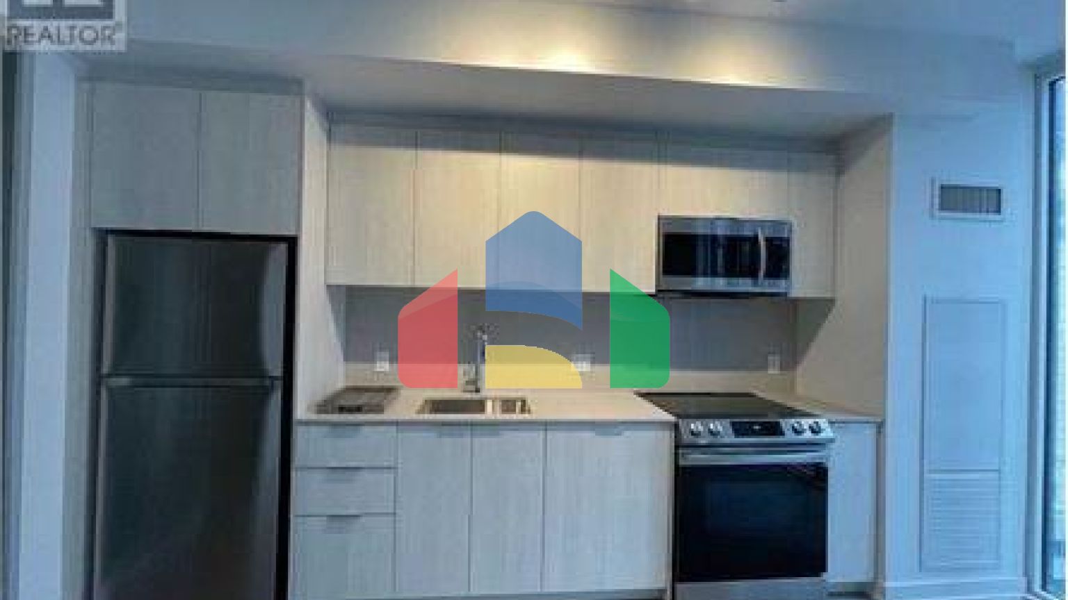 Residential - Condo/Apartment - Toronto, Canada - Canada