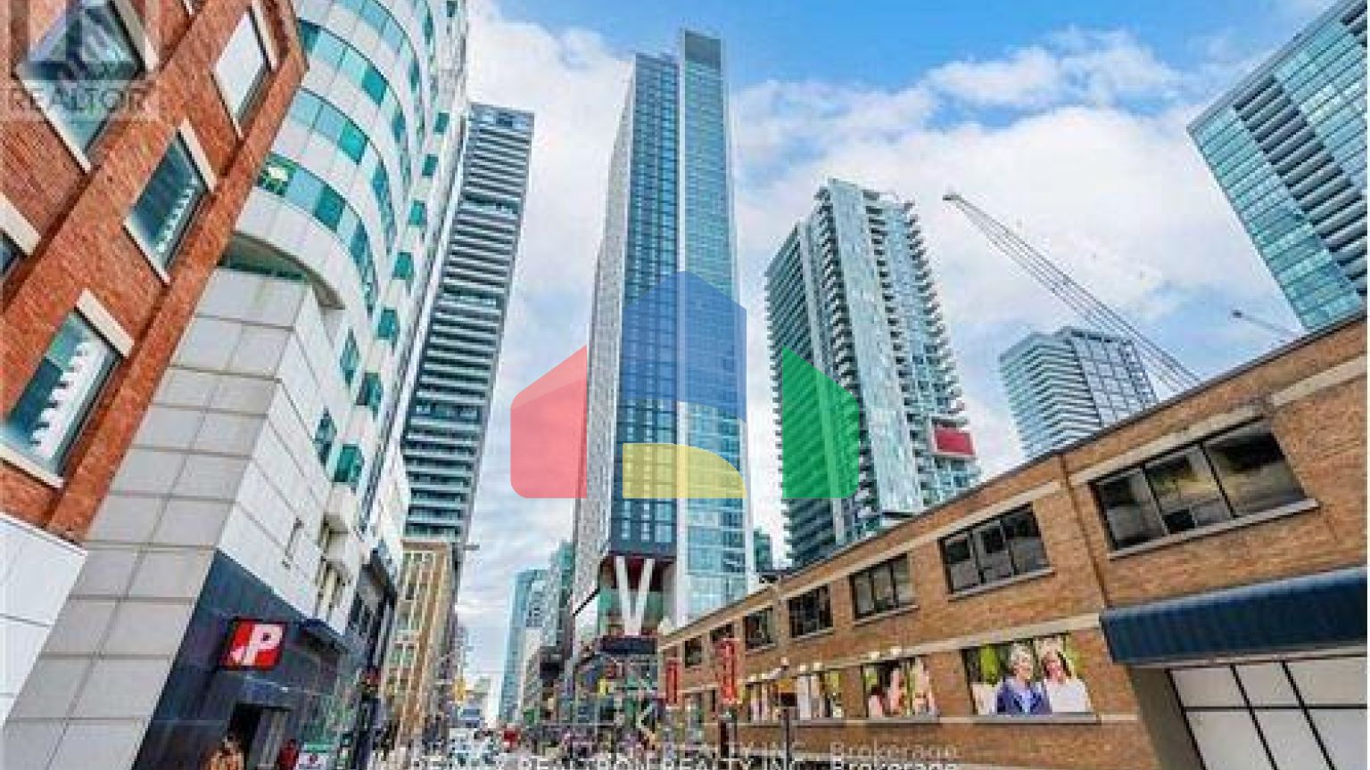 Residential - Condo/Apartment - Toronto, Canada - Canada