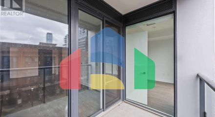 Residential - Single Family Home - Toronto, Canada - Canada