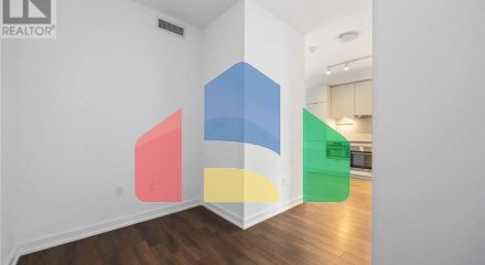 Residential - Single Family Home - Toronto, Canada - Canada