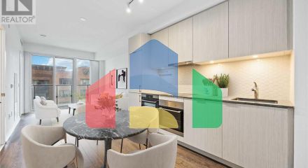 Residential - Single Family Home - Toronto, Canada - Canada