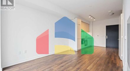 Residential - Single Family Home - Toronto, Canada - Canada