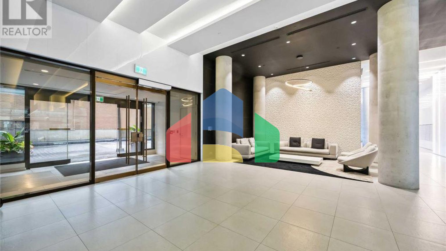 Residential - Single Family Home - Toronto, Canada - Canada