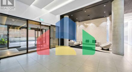 Residential - Single Family Home - Toronto, Canada - Canada