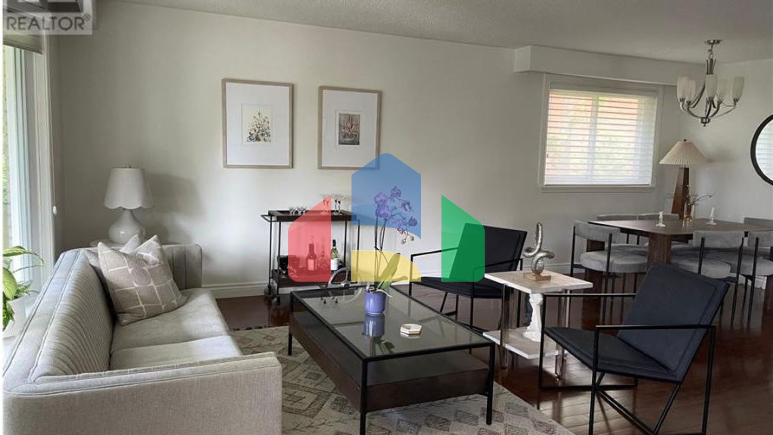 Residential - Single Family Home - Toronto, Canada - Canada