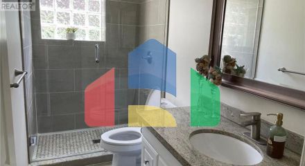 Residential - Single Family Home - Toronto, Canada - Canada