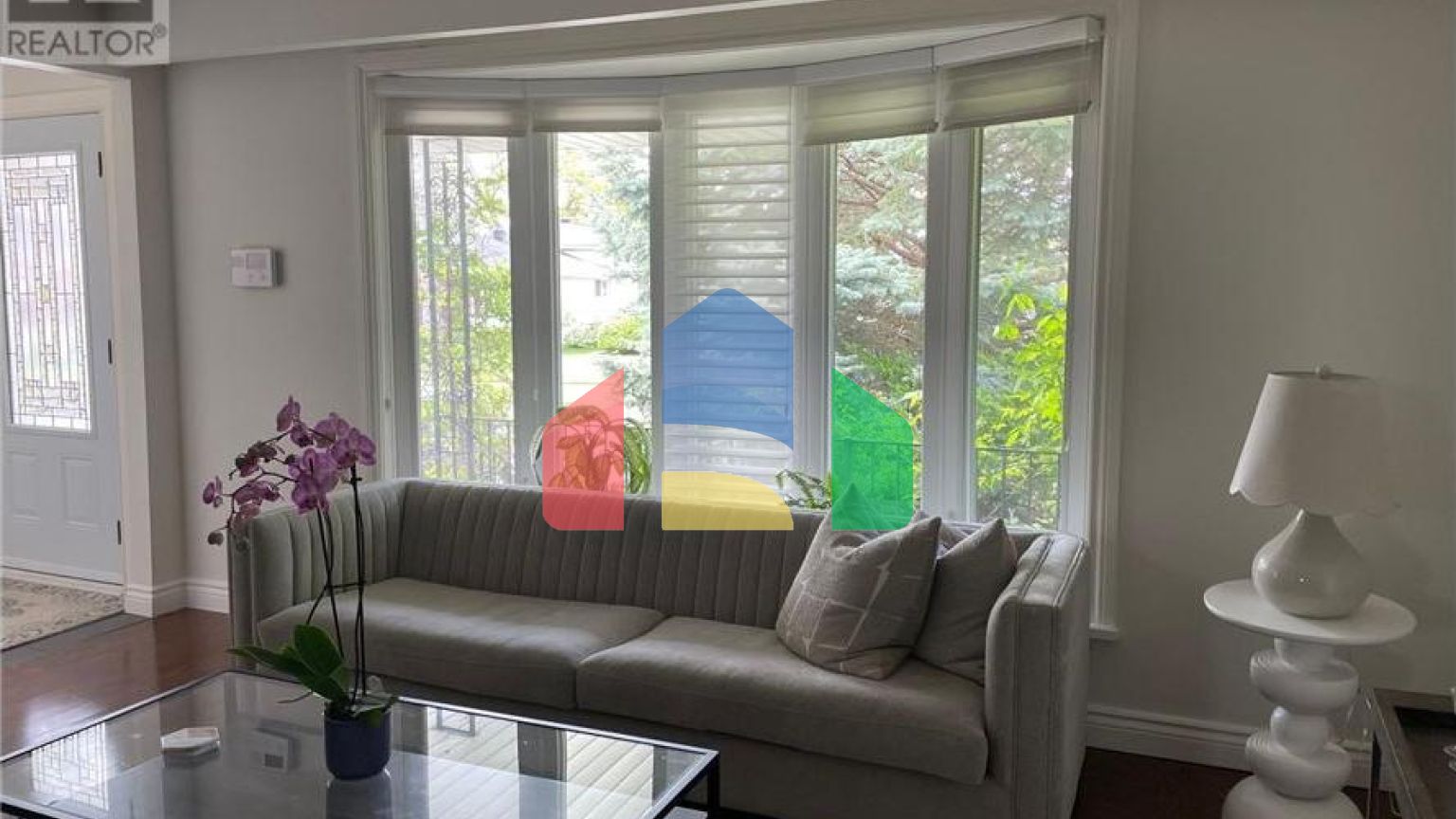 Residential - Single Family Home - Toronto, Canada - Canada