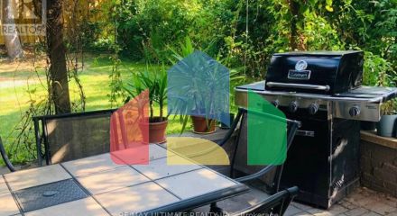 Residential - Single Family Home - Toronto, Canada - Canada