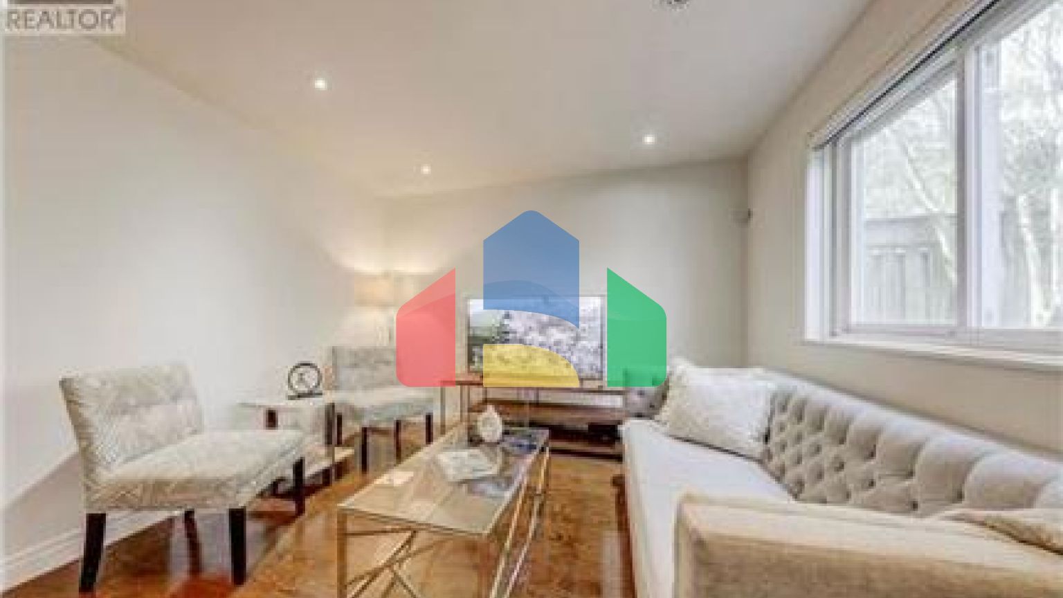 Residential - Single Family Home - Toronto, Canada - Canada