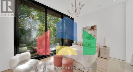 Residential - Single Family Home - Toronto, Canada - Canada