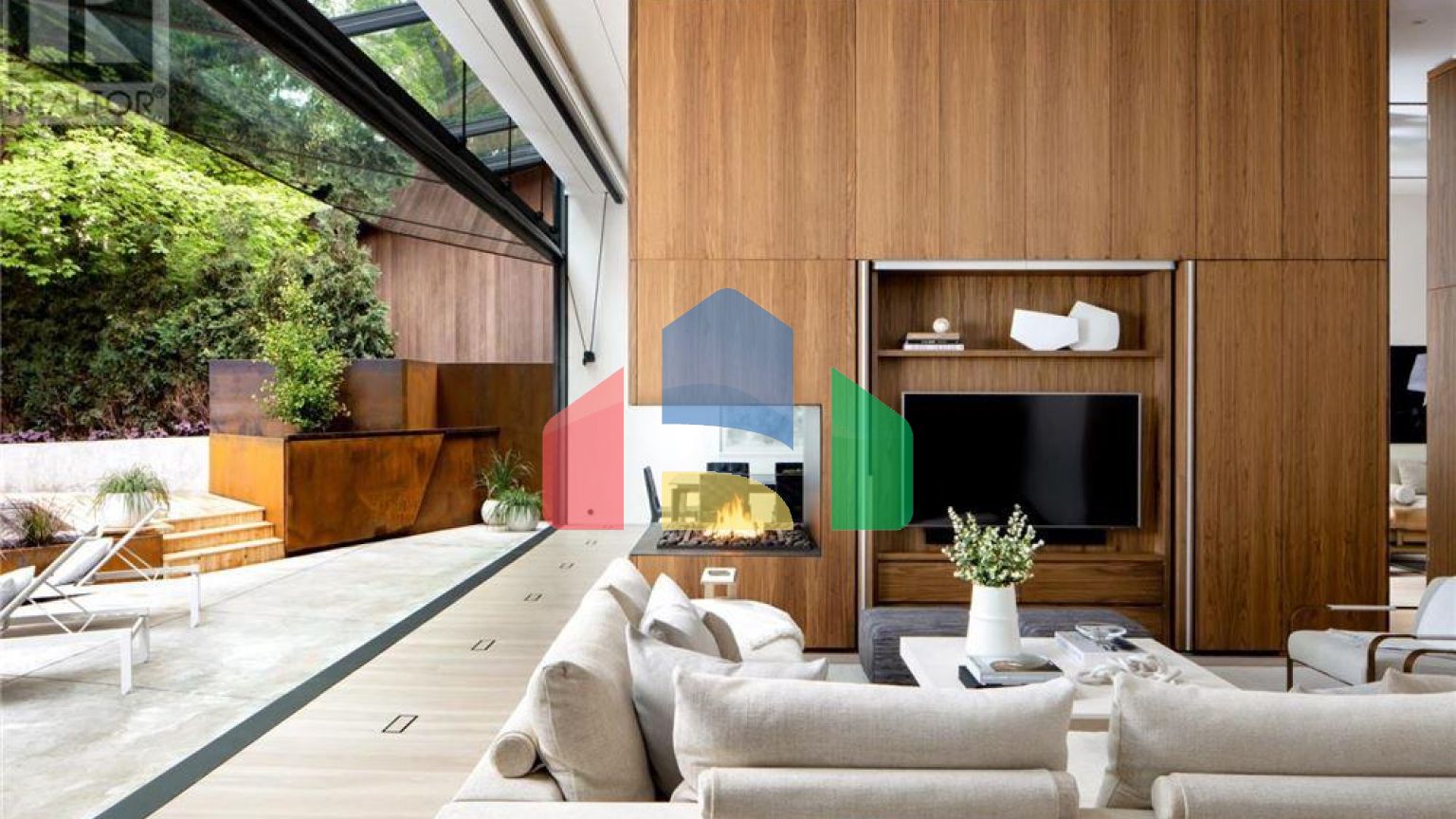 Residential - Single Family Home - Toronto, Canada - Canada