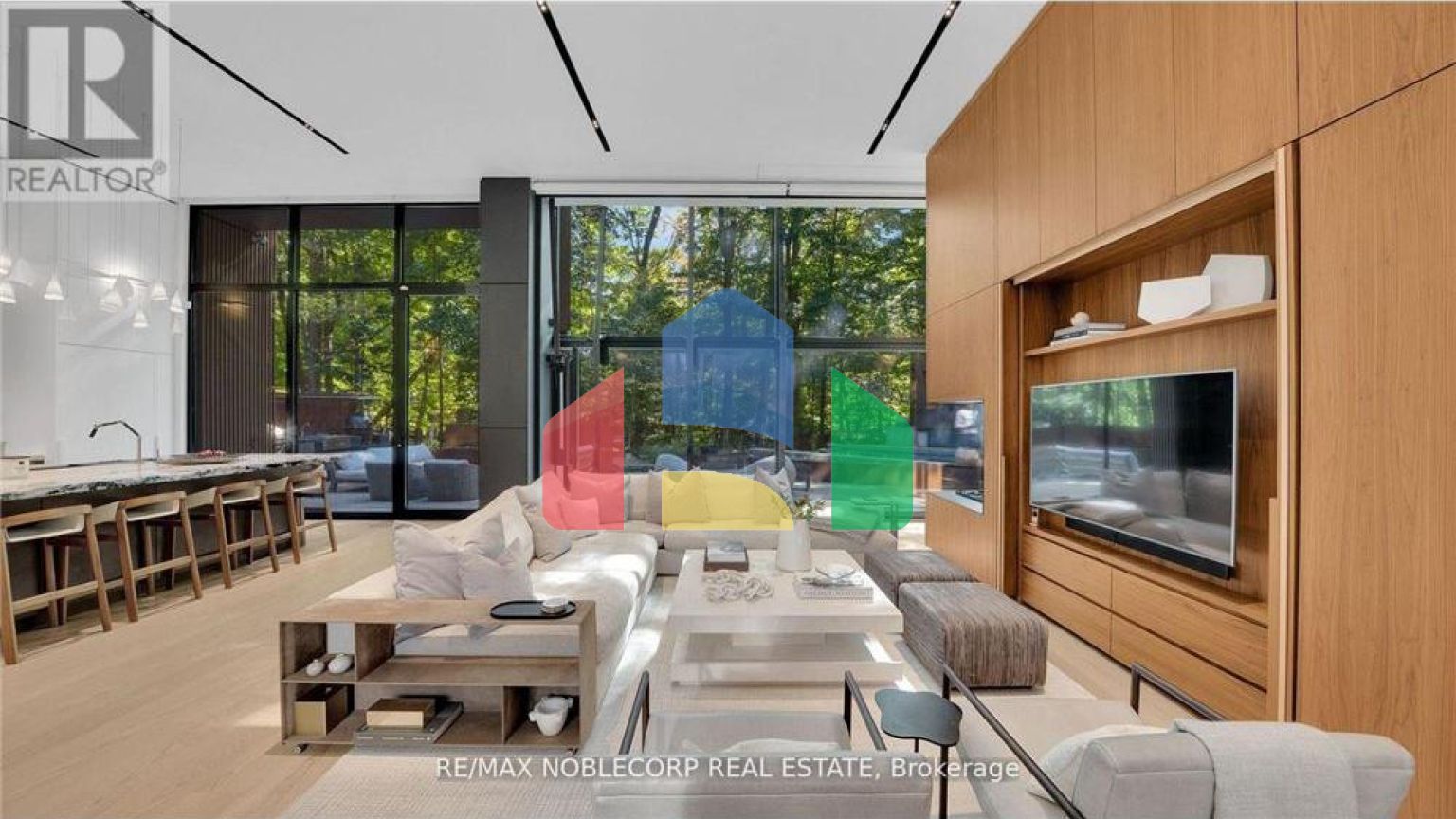 Residential - Single Family Home - Toronto, Canada - Canada