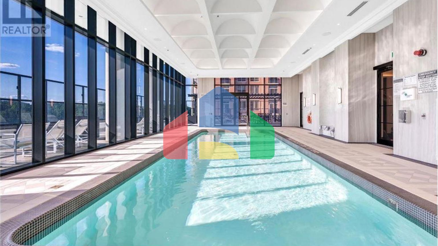 Residential - Single Family Home - Toronto, Canada - Canada