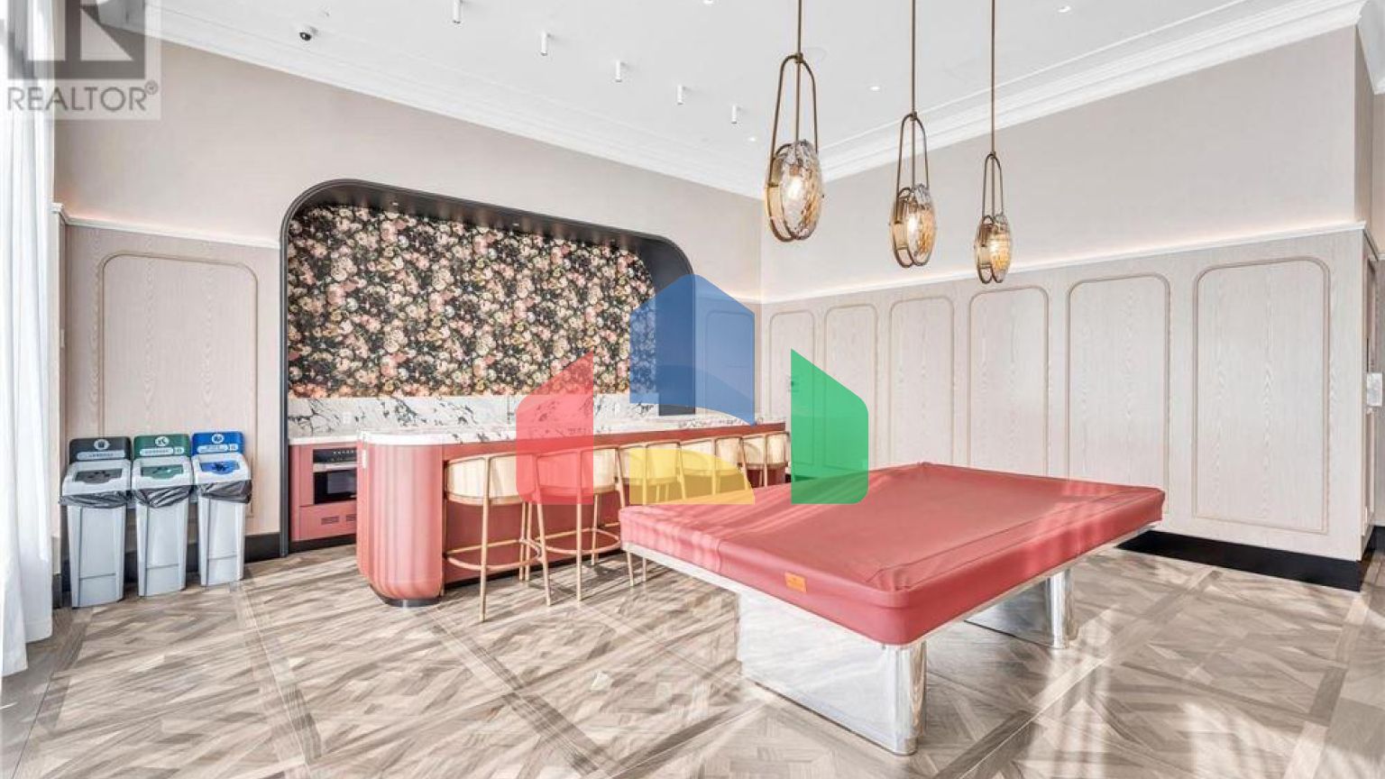 Residential - Single Family Home - Toronto, Canada - Canada