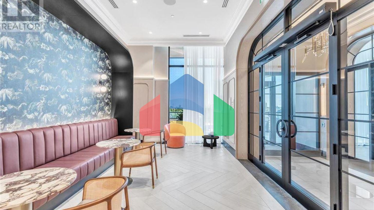 Residential - Single Family Home - Toronto, Canada - Canada