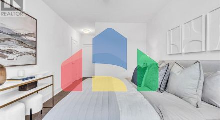 Residential - Single Family Home - Toronto, Canada - Canada