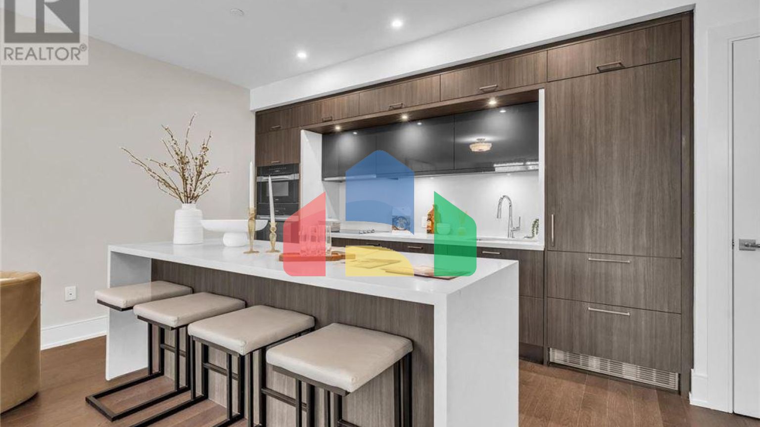 Residential - Single Family Home - Toronto, Canada - Canada