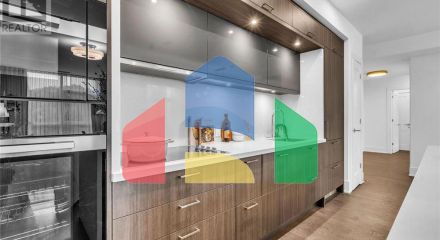 Residential - Single Family Home - Toronto, Canada - Canada