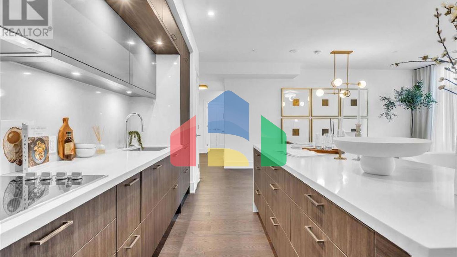 Residential - Single Family Home - Toronto, Canada - Canada