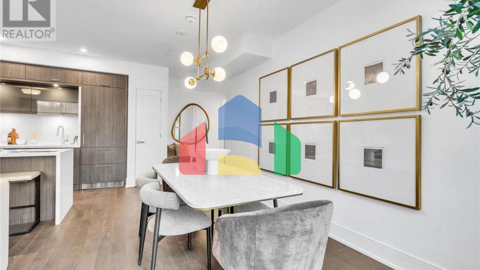 Residential - Single Family Home - Toronto, Canada - Canada