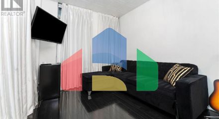 Residential - Condo/Apartment - Toronto, Canada - Canada