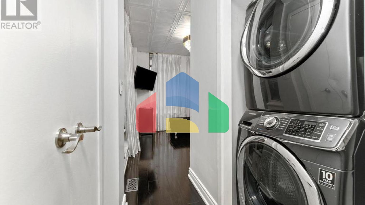 Residential - Condo/Apartment - Toronto, Canada - Canada