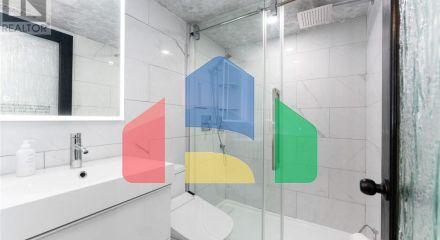 Residential - Condo/Apartment - Toronto, Canada - Canada