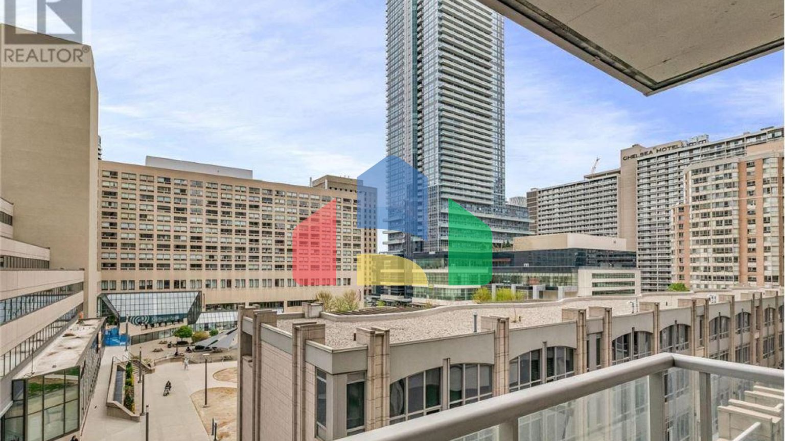 Residential - Condo/Apartment - Toronto, Canada - Canada