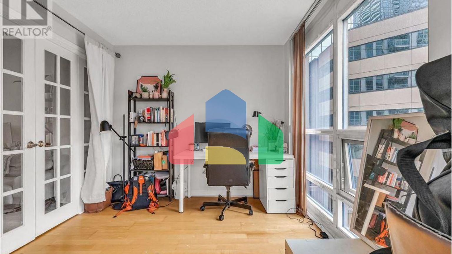 Residential - Condo/Apartment - Toronto, Canada - Canada