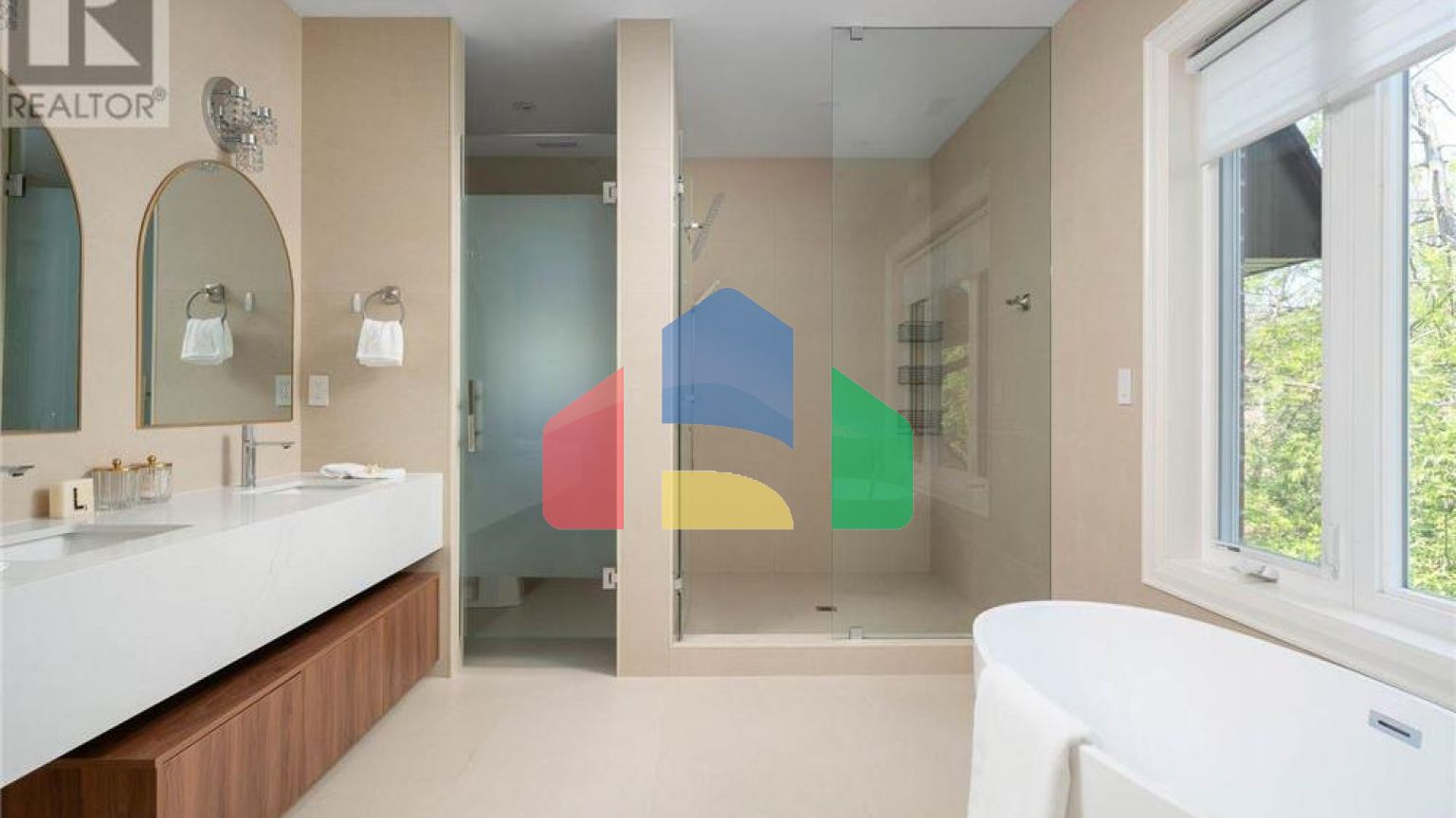 Residential - Single Family Home - Toronto, Canada - Canada