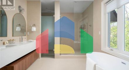 Residential - Single Family Home - Toronto, Canada - Canada