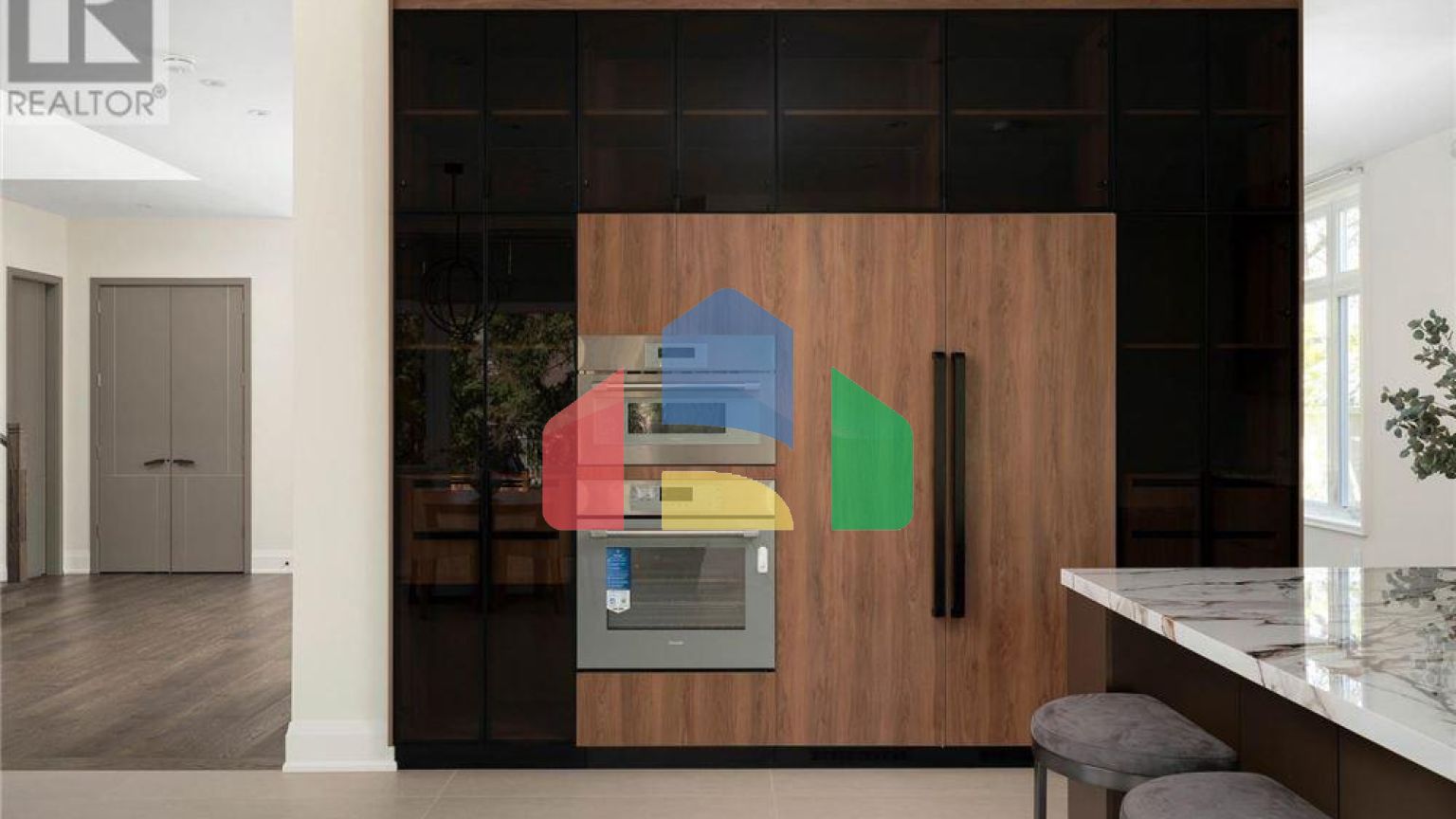 Residential - Single Family Home - Toronto, Canada - Canada