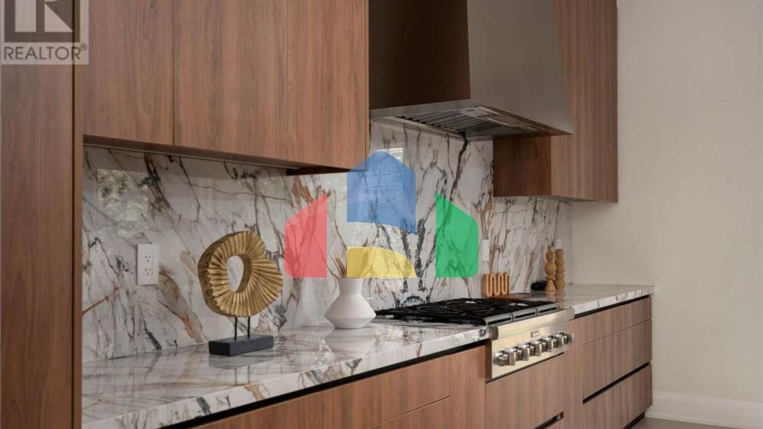 Residential - Single Family Home - Toronto, Canada - Canada