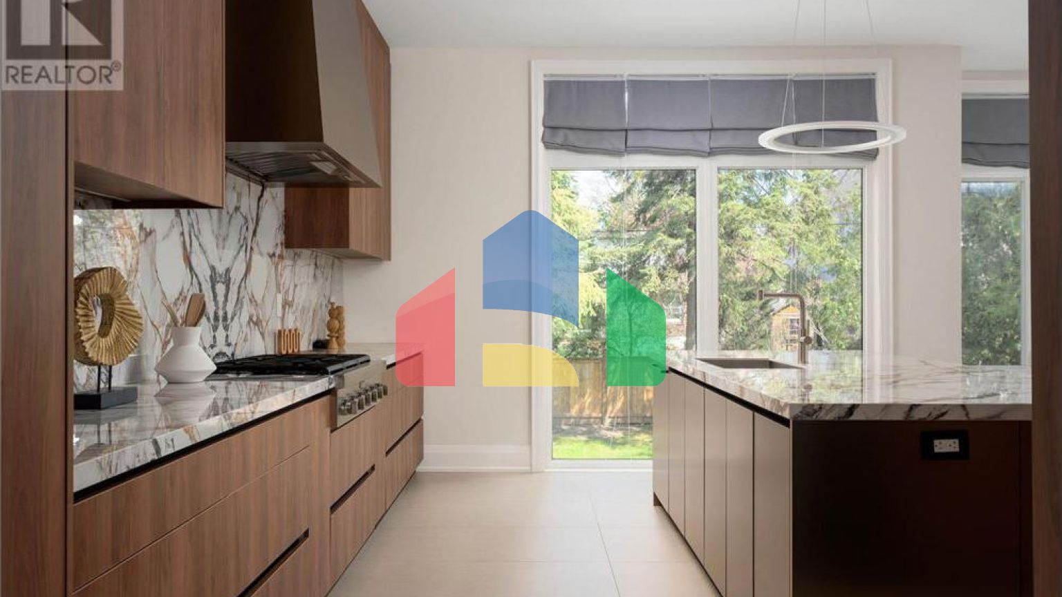 Residential - Single Family Home - Toronto, Canada - Canada