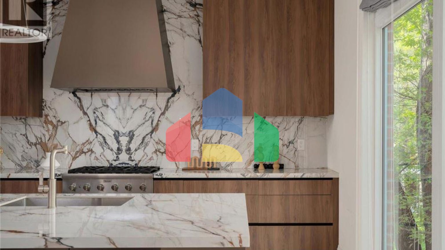 Residential - Single Family Home - Toronto, Canada - Canada