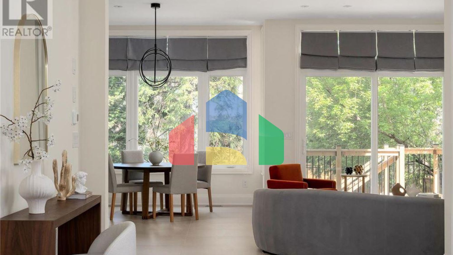 Residential - Single Family Home - Toronto, Canada - Canada