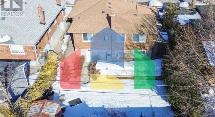 Residential - Single Family Home - Toronto, Canada - Canada