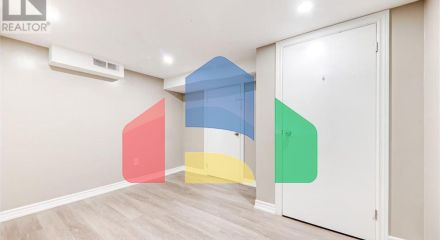 Residential - Single Family Home - Toronto, Canada - Canada