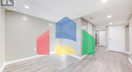 Residential - Single Family Home - Toronto, Canada - Canada