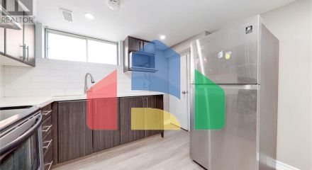 Residential - Single Family Home - Toronto, Canada - Canada