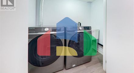 Residential - Single Family Home - Toronto, Canada - Canada