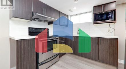 Residential - Single Family Home - Toronto, Canada - Canada