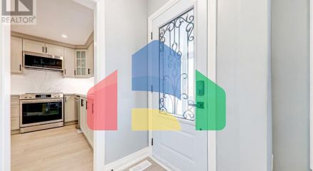 Residential - Single Family Home - Toronto, Canada - Canada
