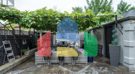 Residential - Single Family Home - Toronto, Canada - Canada